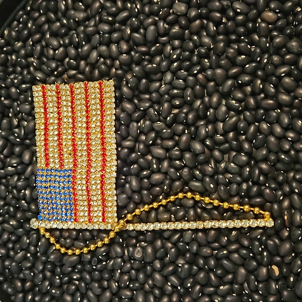 Rare USA Patriotic Flag Brooch Prong Set Red White Blue Crystals Gold Tone Metal